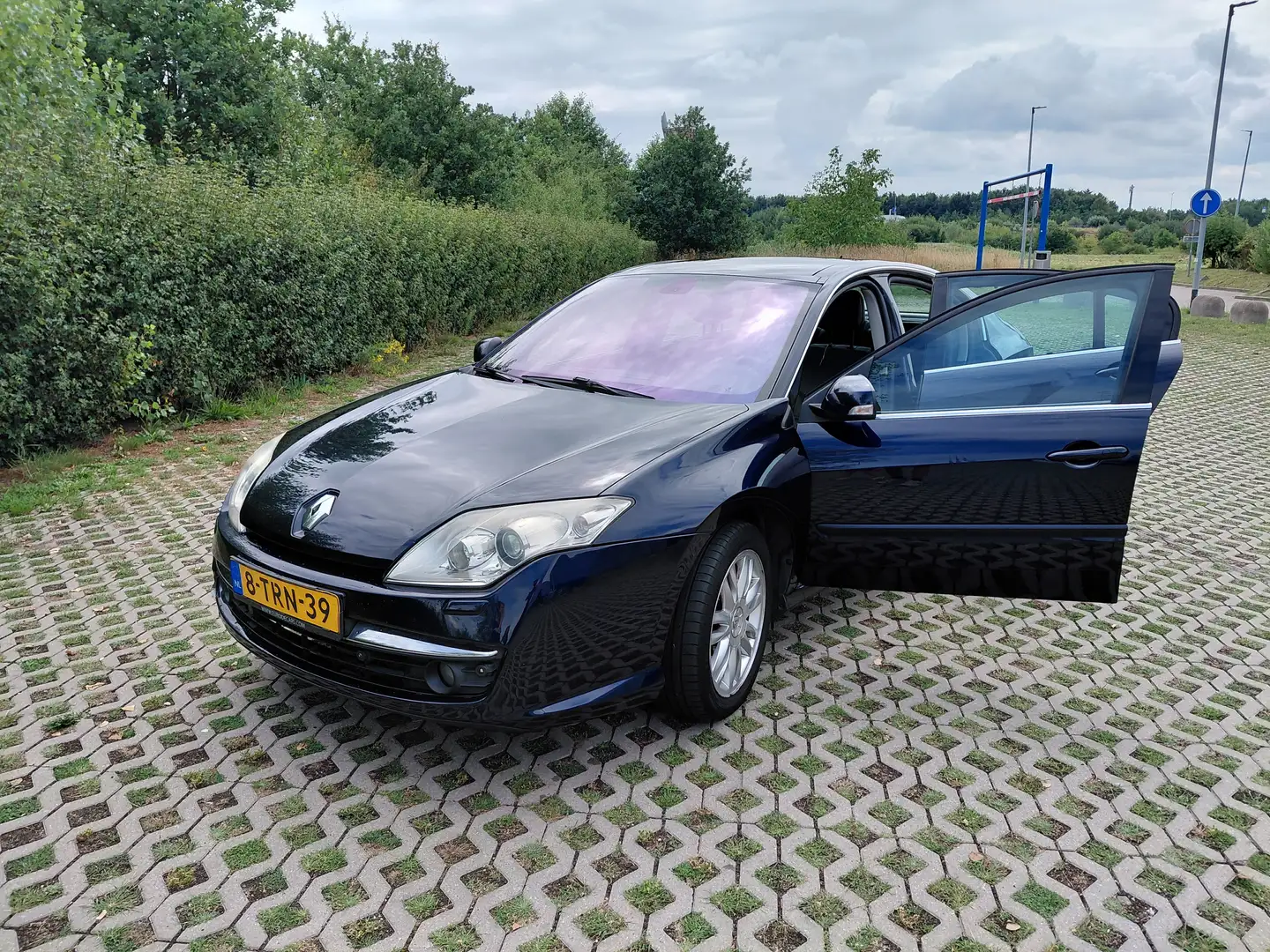 Renault Laguna 2.0 16V Initiale Albastru - 2