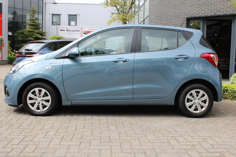 Hyundai i10 1.0i i-Motion Comf. Cruise/Climate "RIJKLLAARPRIJS — photo 2