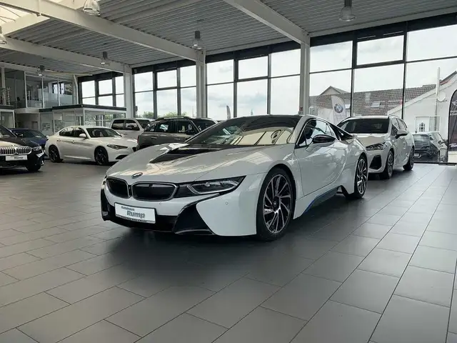 BMW i8 20'' | HUD | H/K | RFK | Navi.Prof. | LED