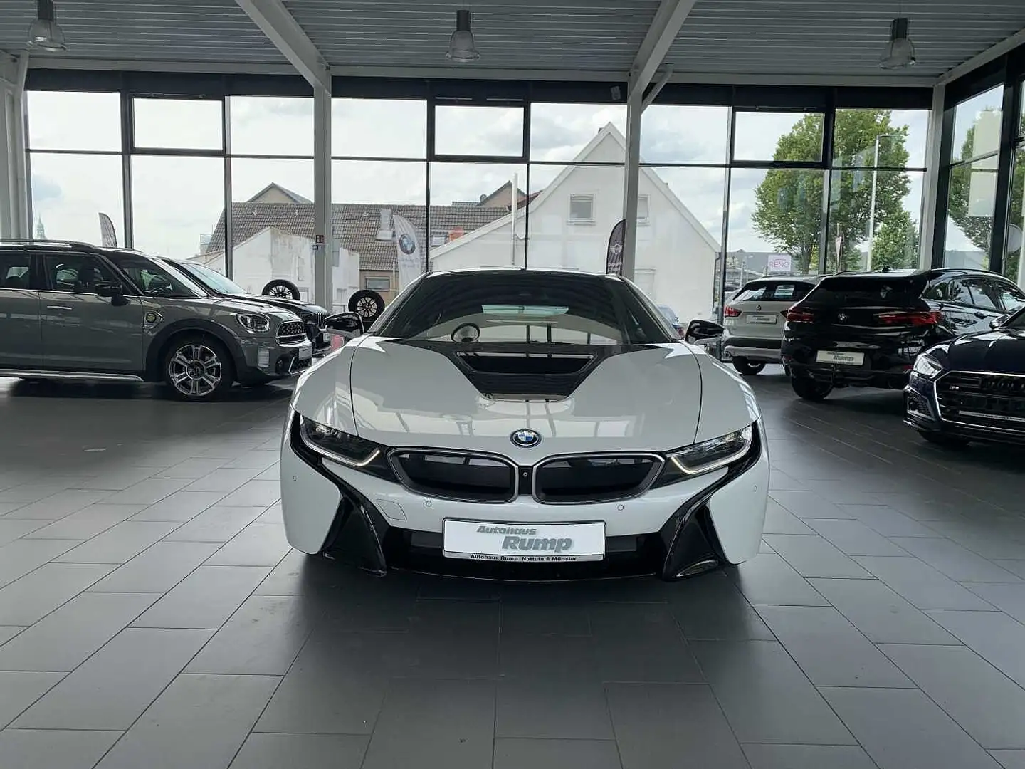 BMW i8 20'' | HUD | H/K | RFK | Navi.Prof. | LED Blanc - 2