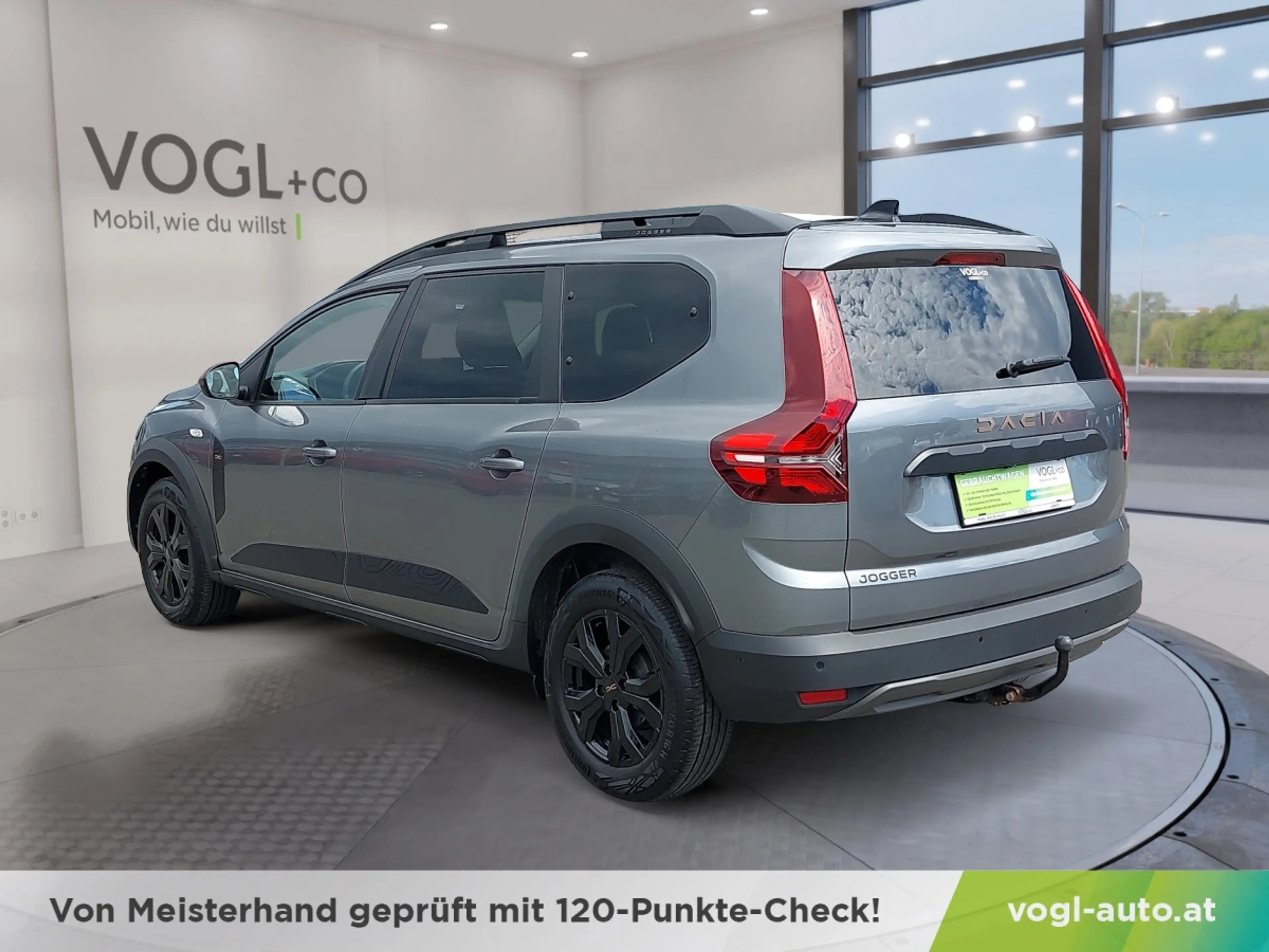 Dacia Jogger Extreme TCe 110 7-Sitzer — photo 3