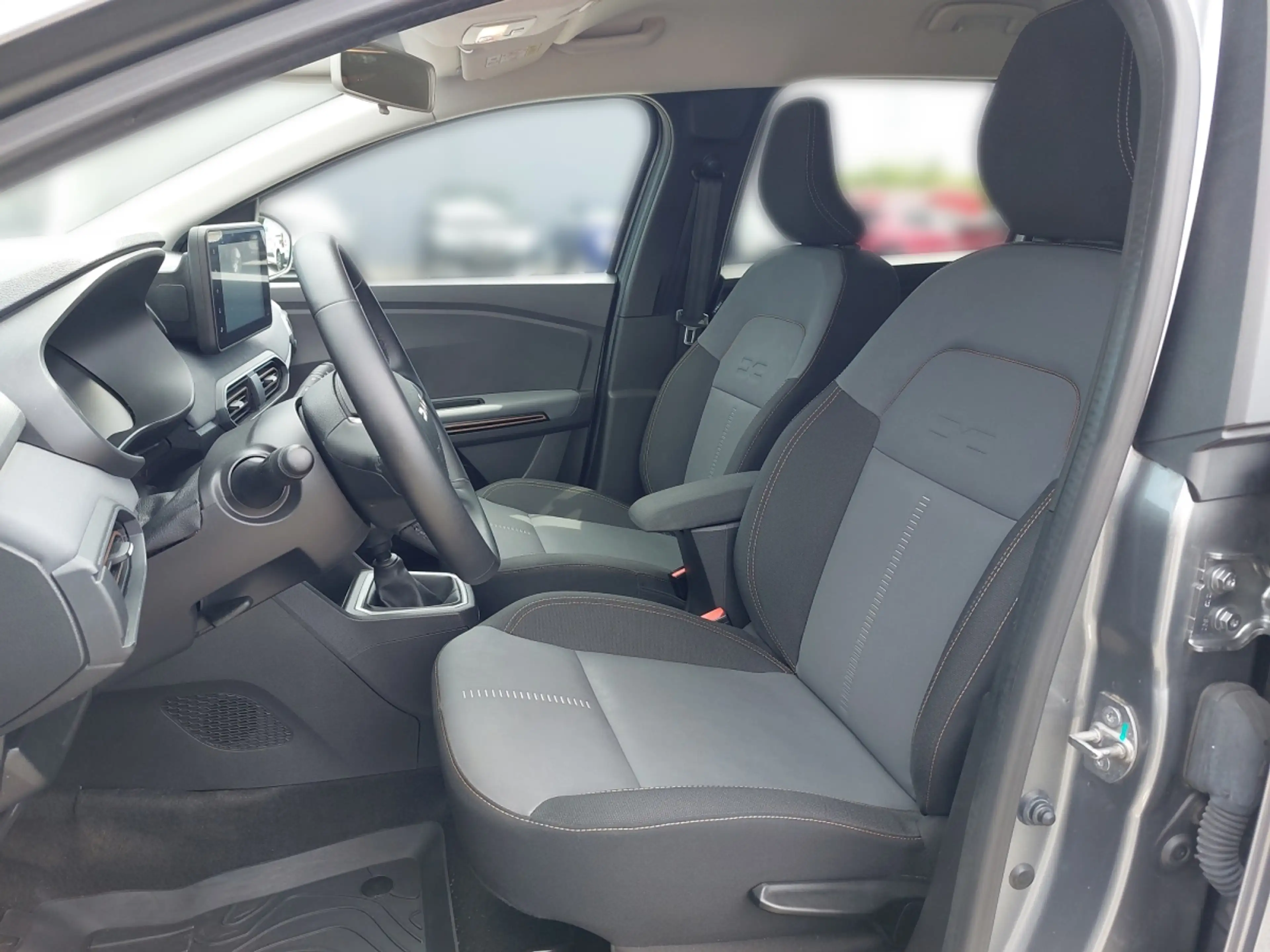 Dacia Jogger Extreme TCe 110 7-Sitzer — photo 5