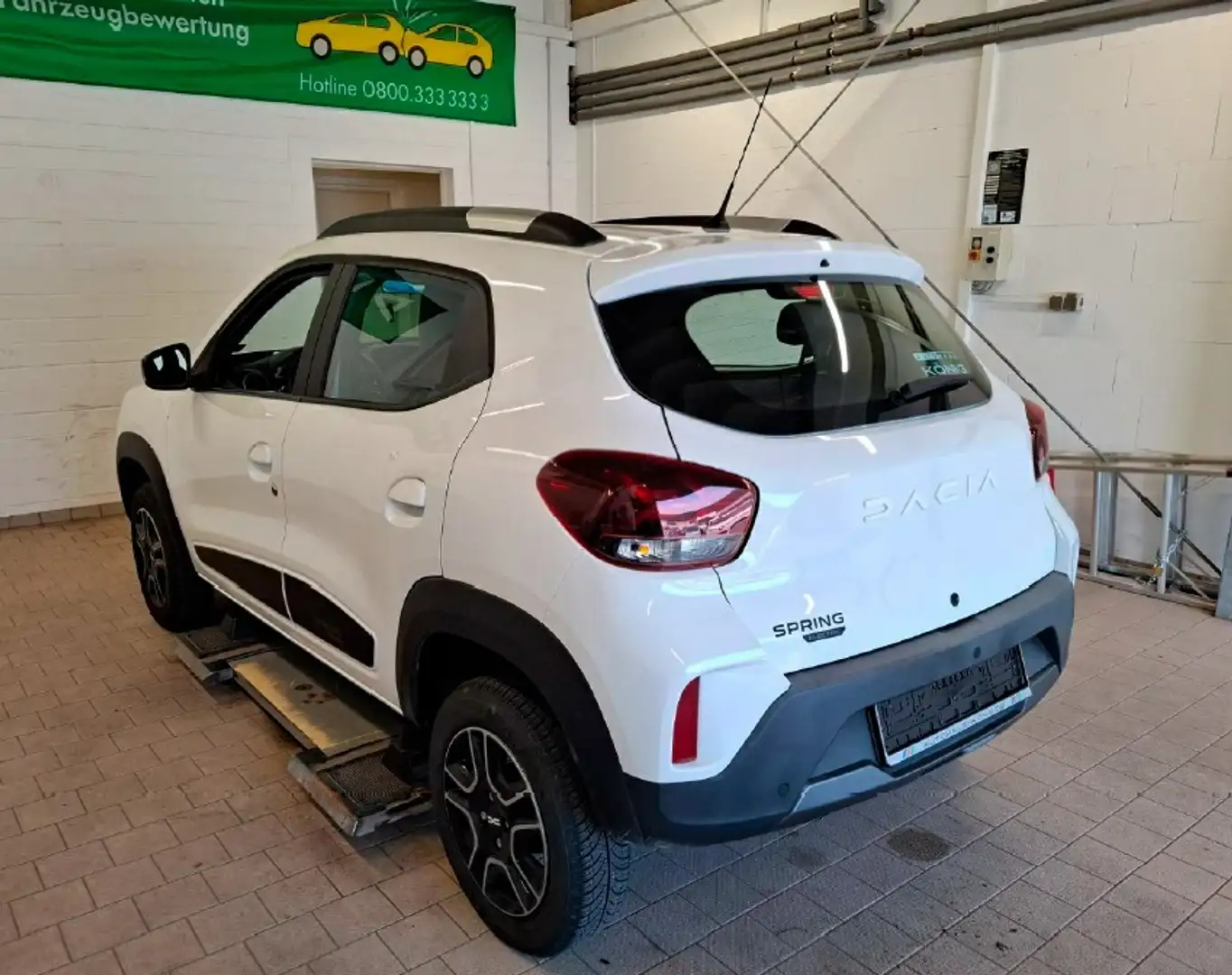 Dacia Spring 45 ExpressionPaket CCS - Allwetter Weiß - 2