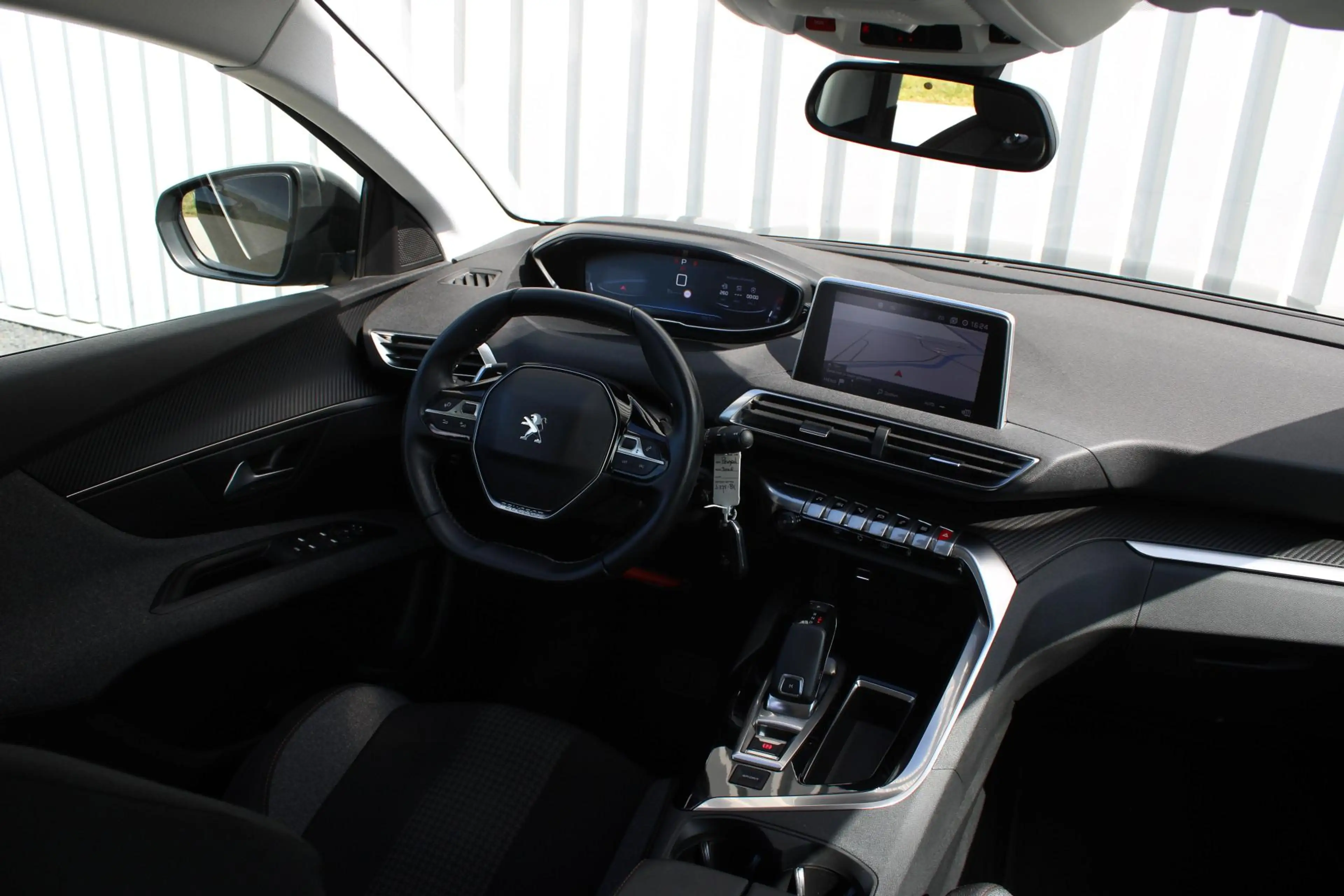 Peugeot 3008 1.2 PureTech Active Avantage | Incl. 12 maanden ga — photo 2