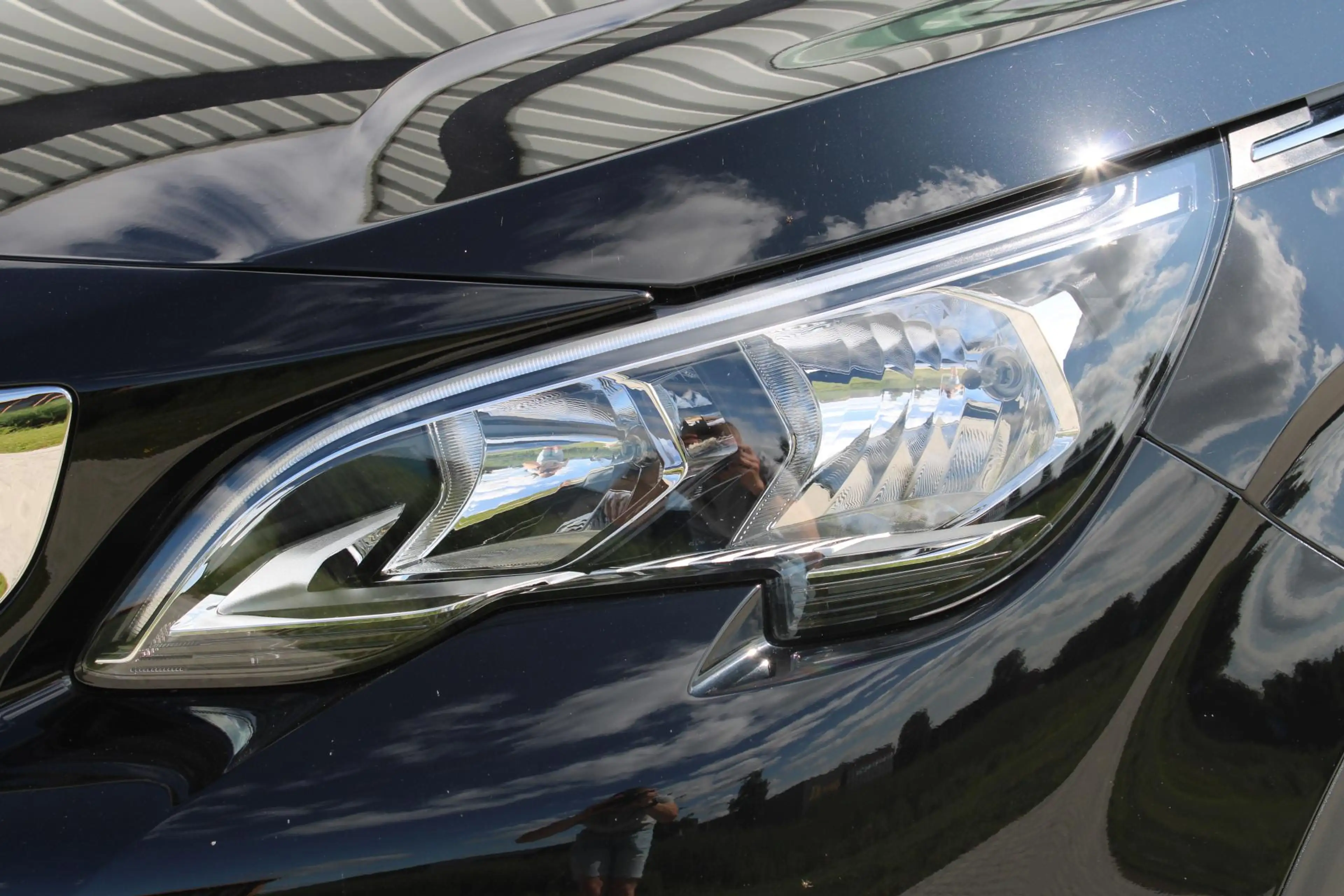 Peugeot 3008 1.2 PureTech Active Avantage | Incl. 12 maanden ga — photo 6