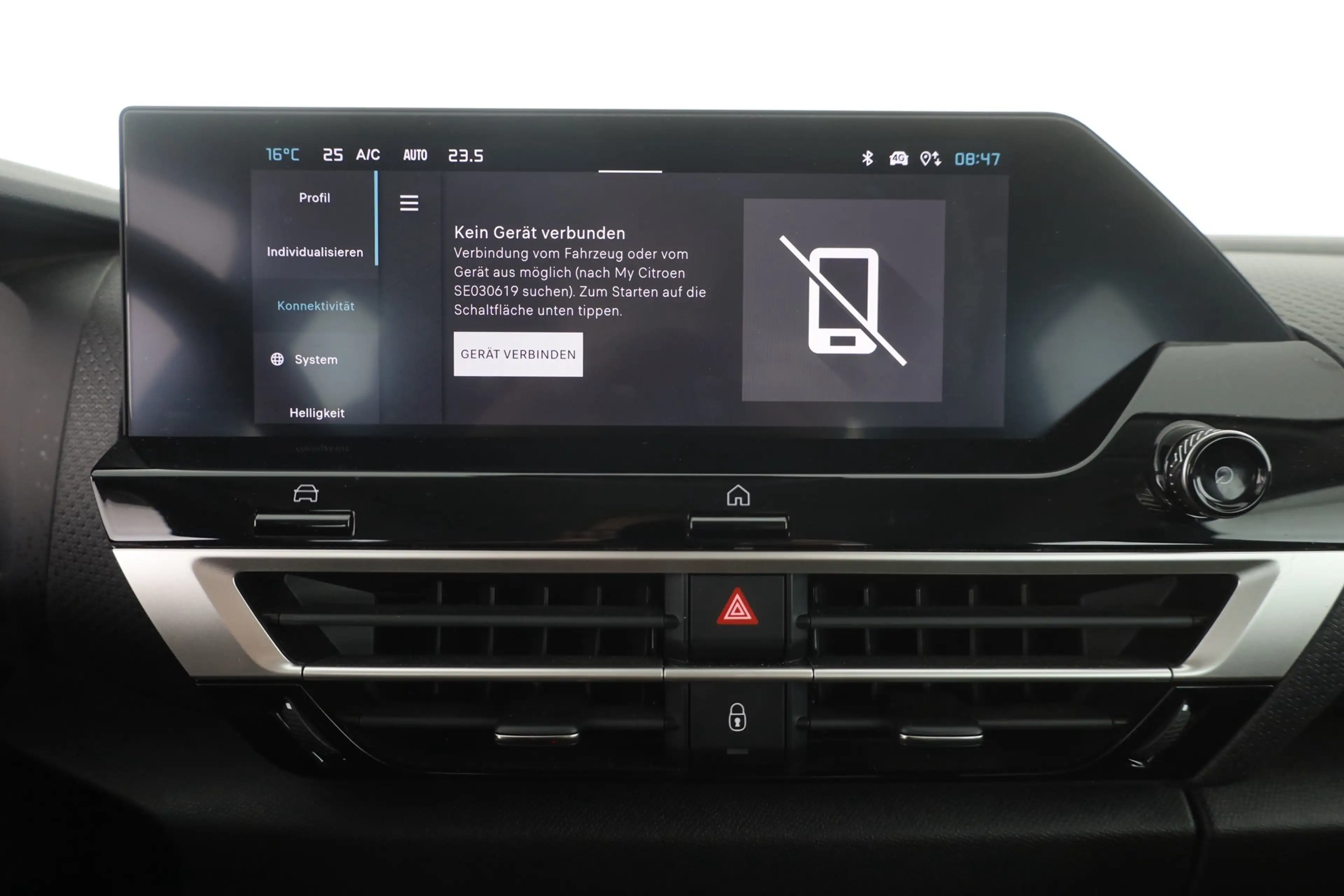 Citroen C4 Hybrid 145 Aut. LED Navi Kamera — photo 14