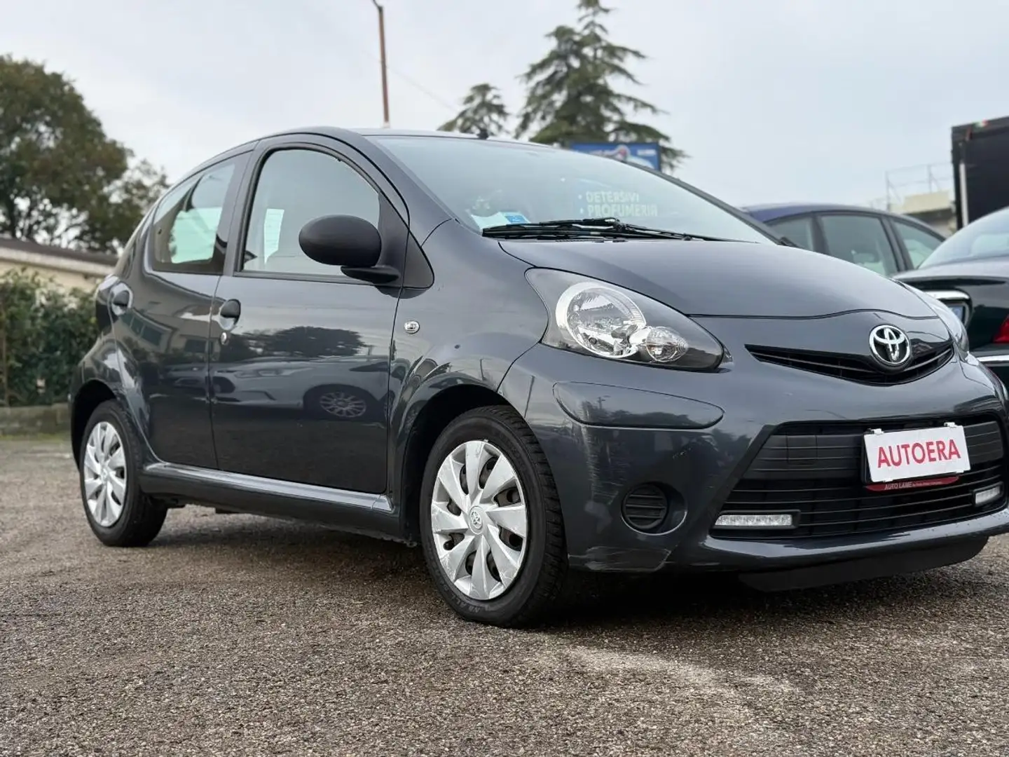 Toyota Aygo 1.0 12V VVT-i 5p. Cool Soda Conn. Blanc - 1