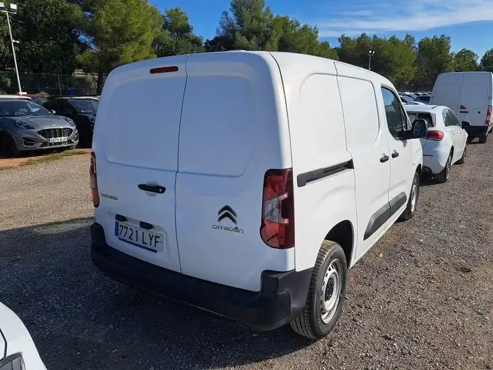 Citroën Berlingo 2022, foto 4