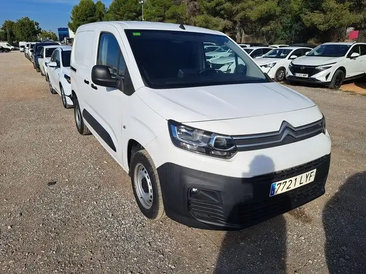 Citroën Berlingo 2022, foto 3