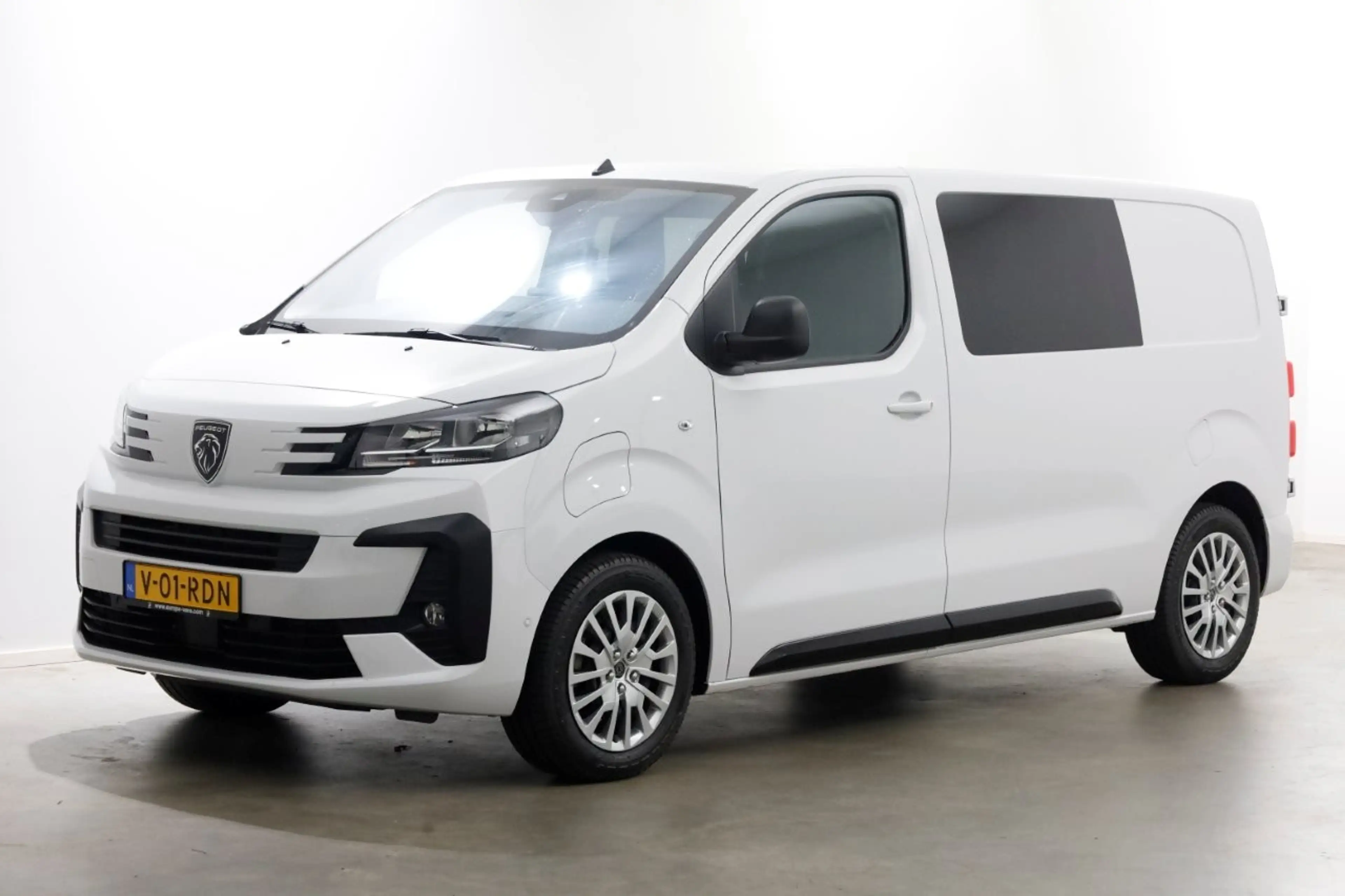 Peugeot e-Expert L2H1 75 kWh D.C. 100% Electric Airco/Navi/Camera N — photo 11