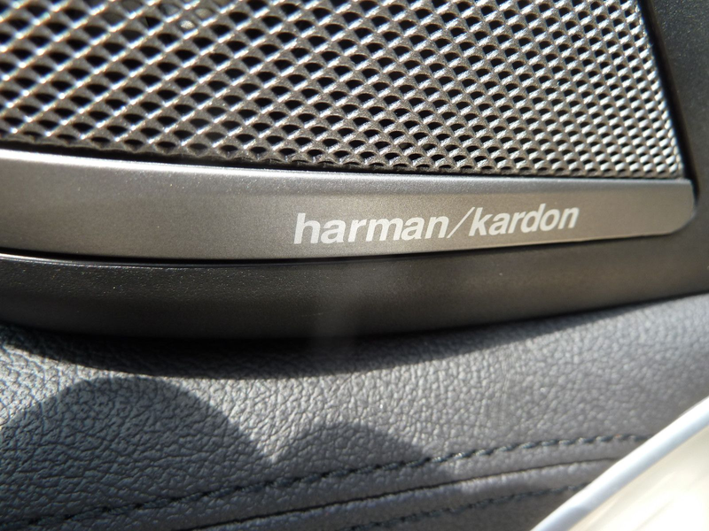 BMW 540 i Touring xDrive M Sportpaket — photo 13