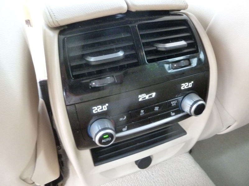BMW 540 i Touring xDrive M Sportpaket — photo 15