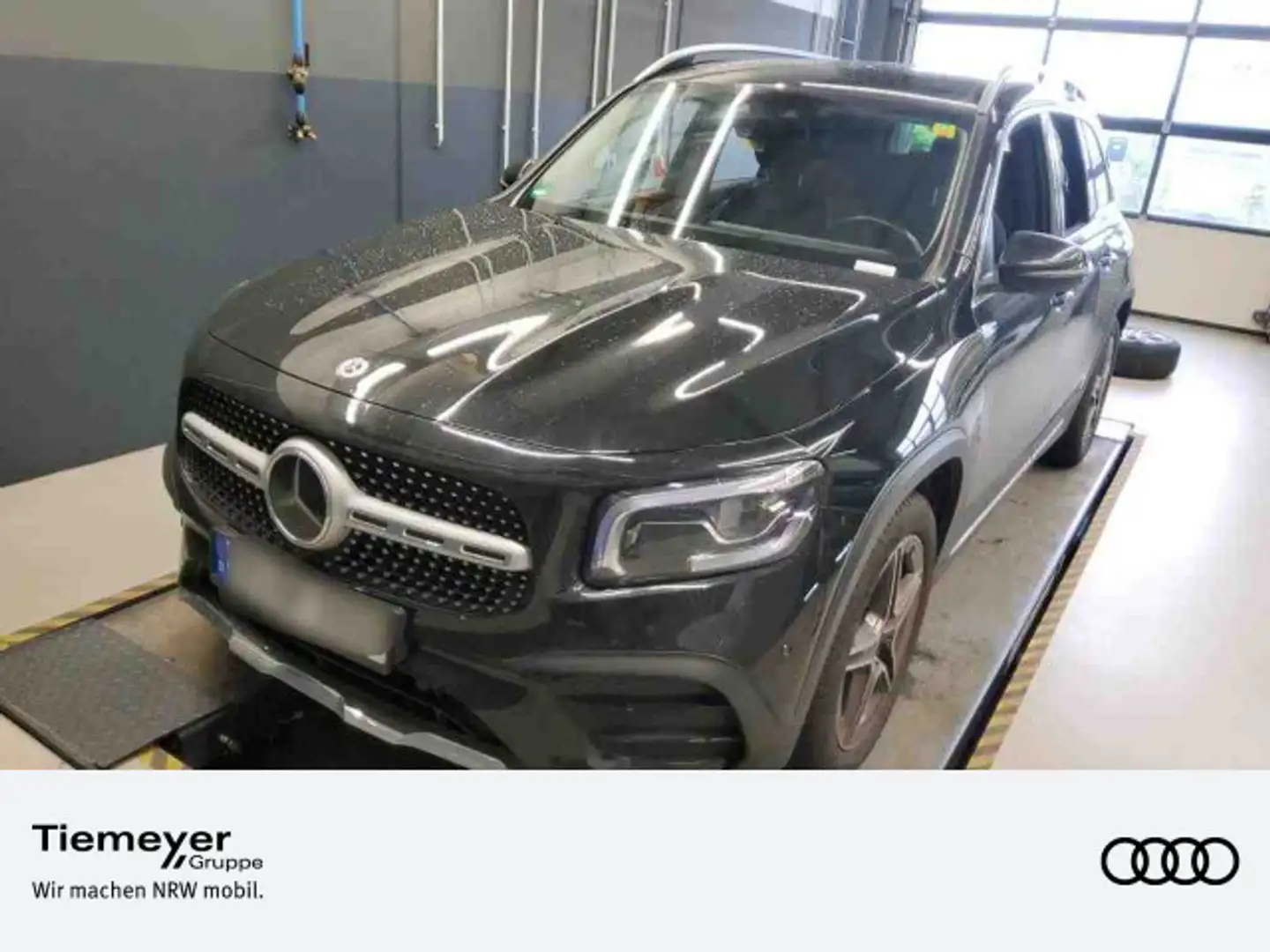 Mercedes-Benz GLB 220 d AMG MULTIBEAM ASSIST AHK Schwarz - 1