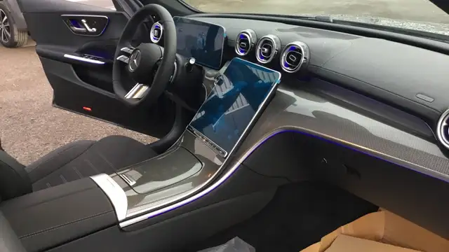 Mercedes-Benz C-Class view 10