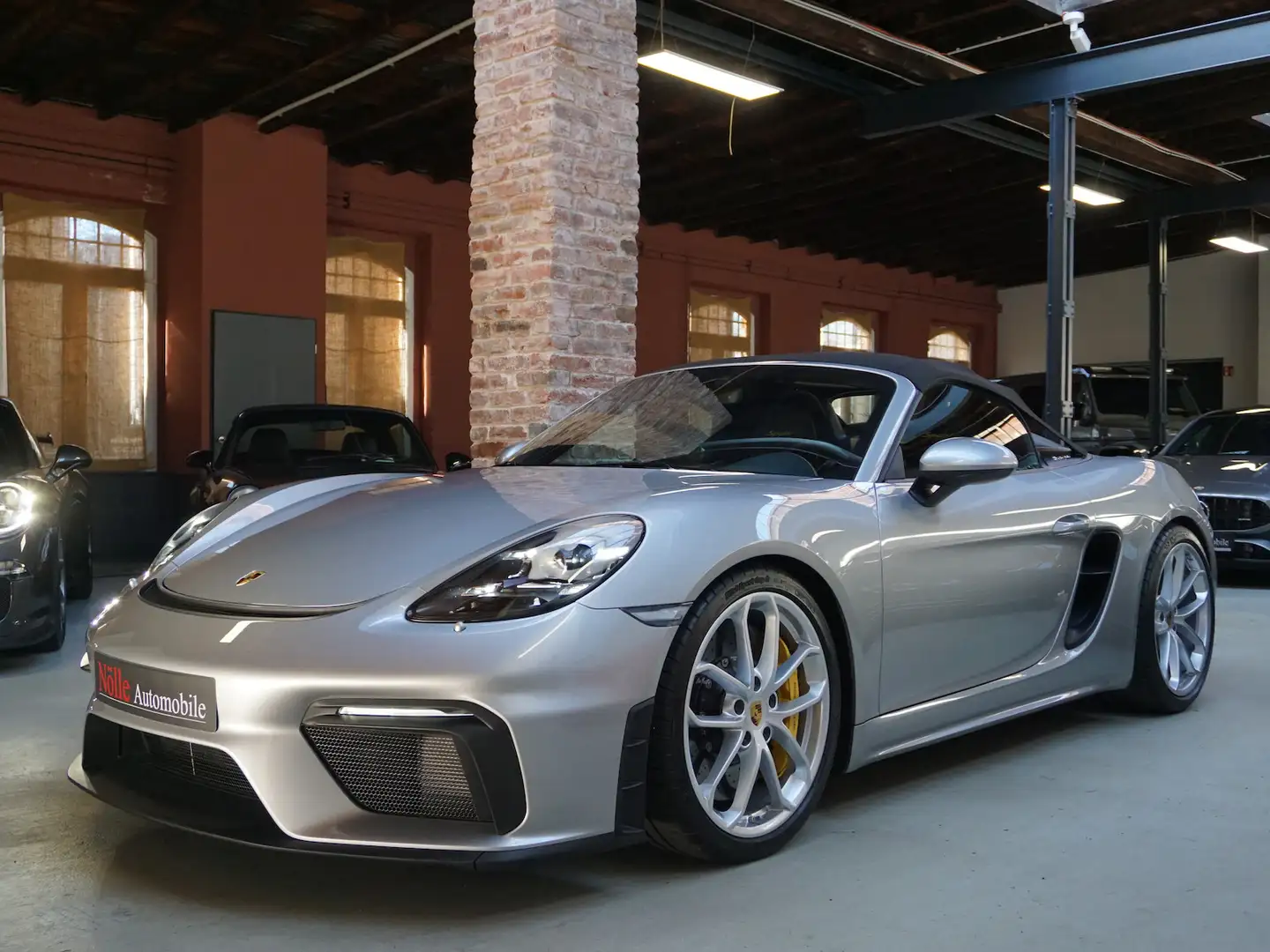 Porsche Cayman 718 Spyder PCCB 918 PDLS+ Approved Silber - 1