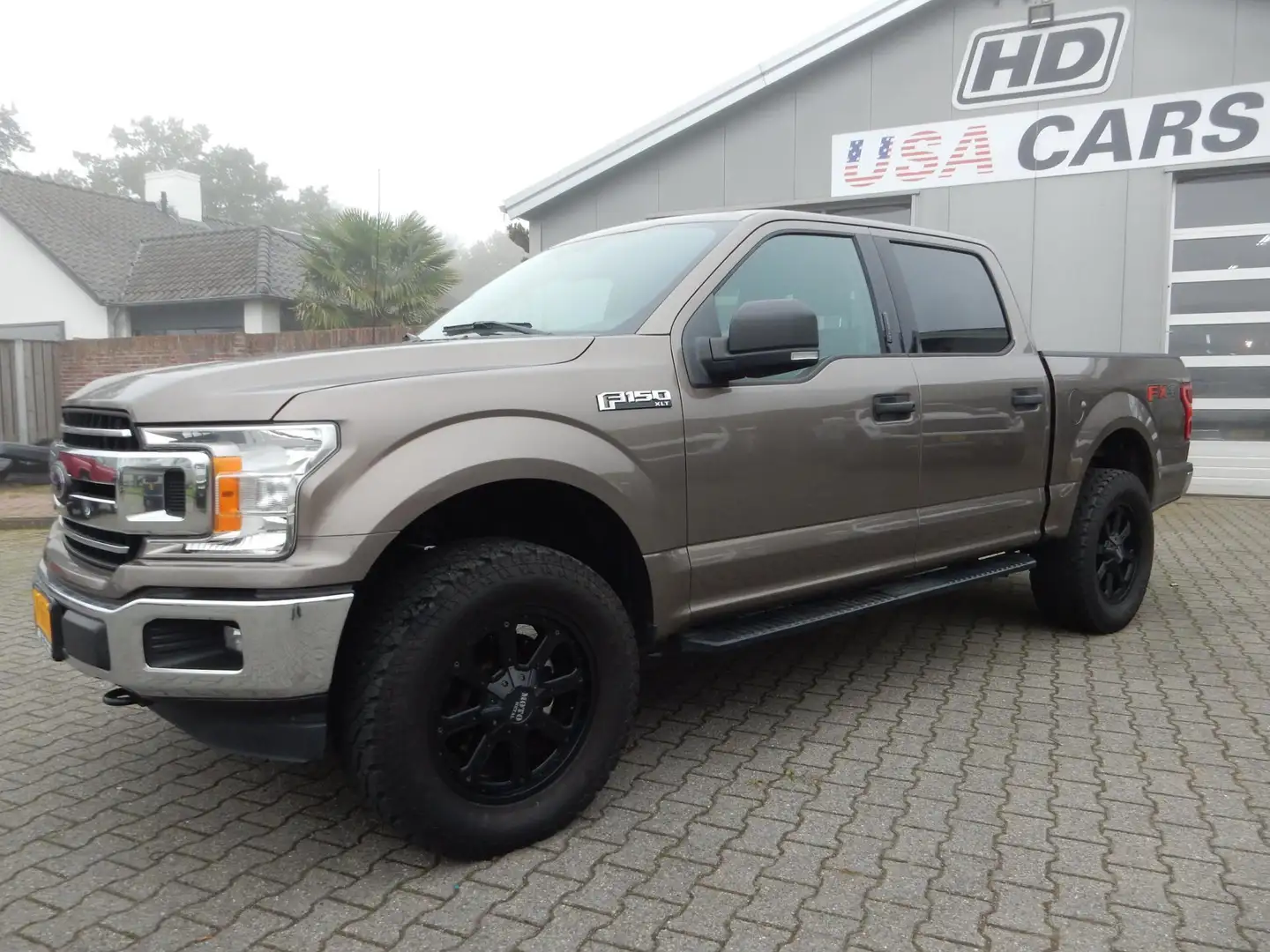 Ford F 150 2019 XLT 5.0Ltr V8 FX4 6 pers. Crew cab Grijs - 2