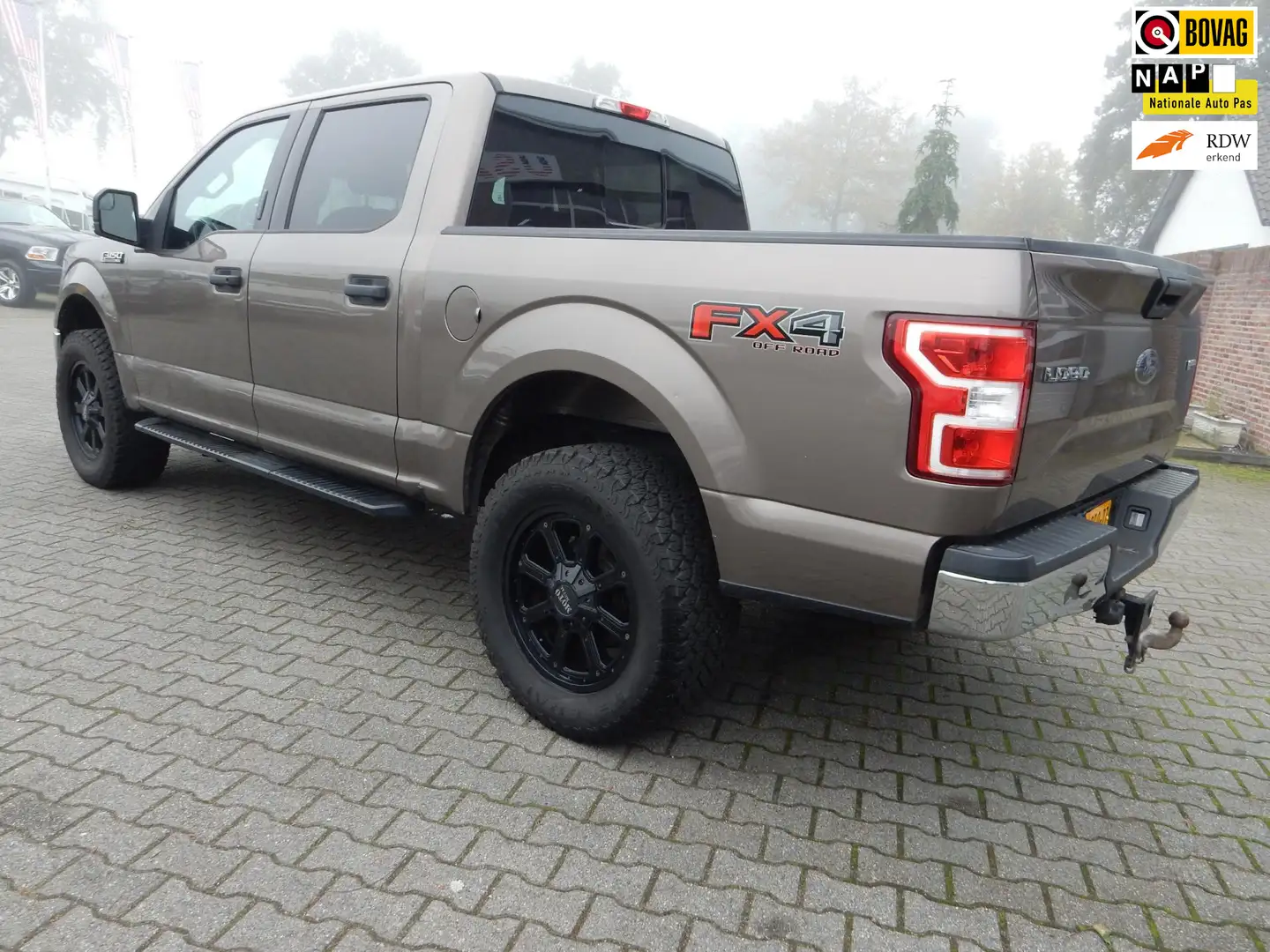 Ford F 150 2019 XLT 5.0Ltr V8 4X4 6 pers. Crew cab Grau - 1