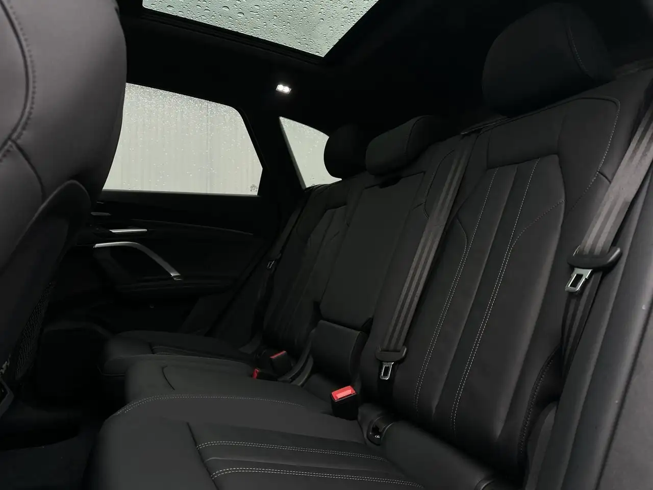 Audi Q5 снимка Audi Q5