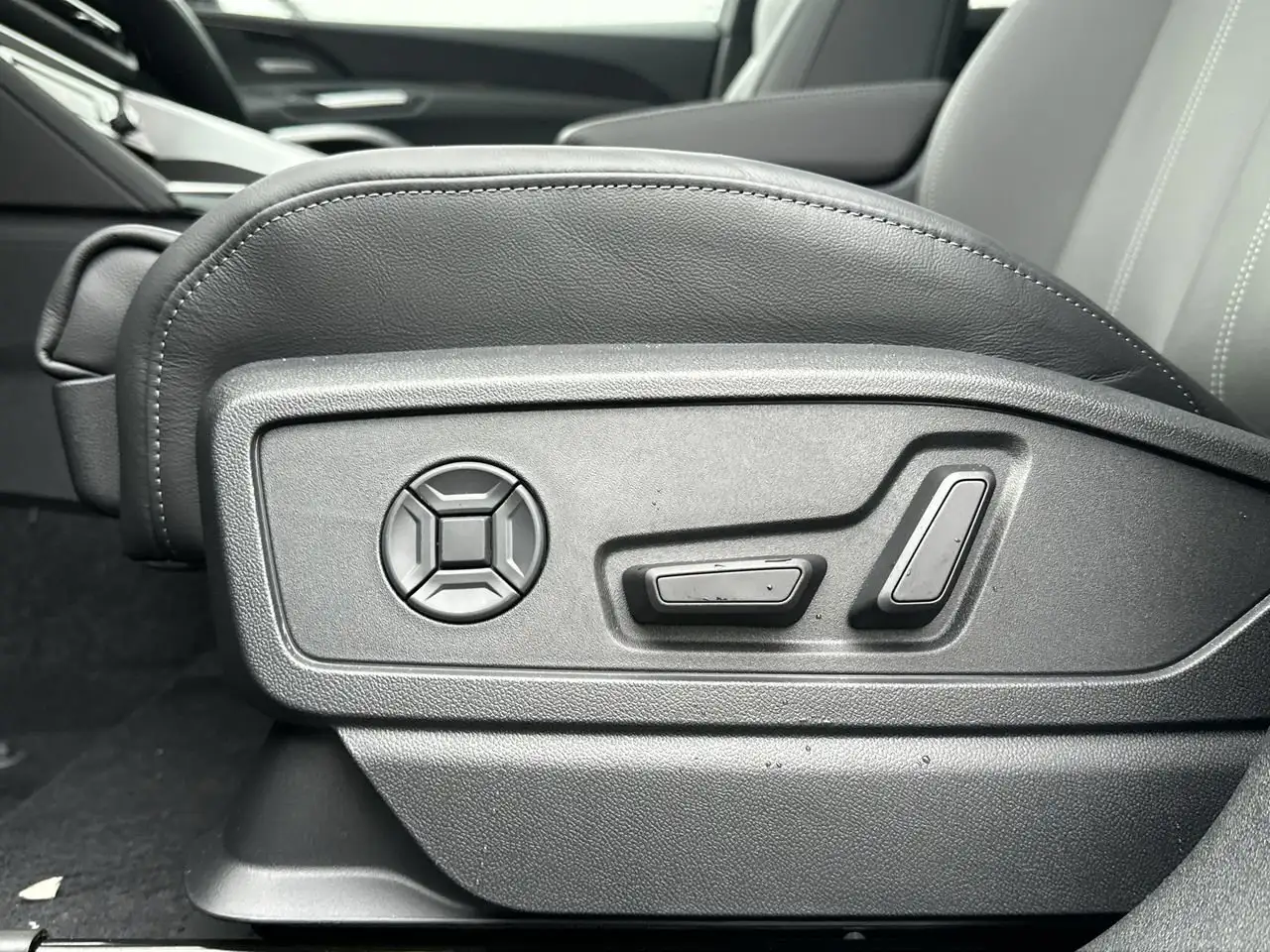 Audi Q5 снимка Audi Q5