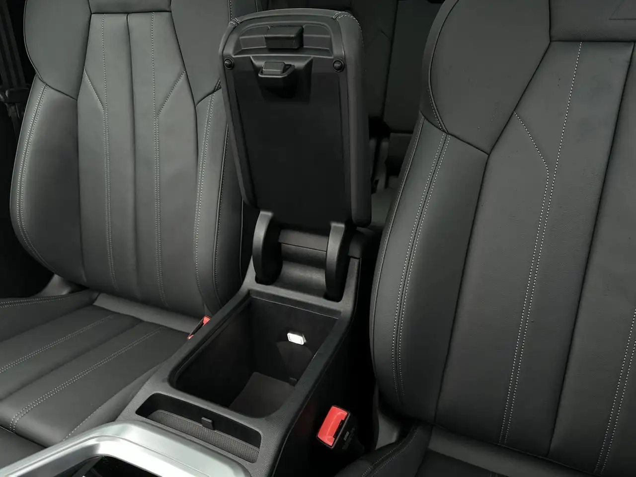 Audi Q5 снимка Audi Q5