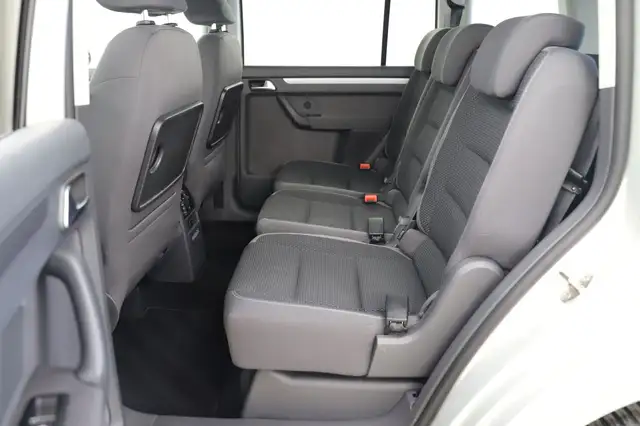 Volkswagen Touran view 15