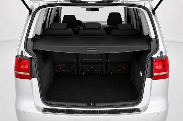 Volkswagen Touran view 23