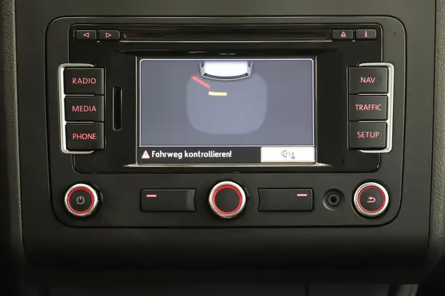 Volkswagen Touran view 22