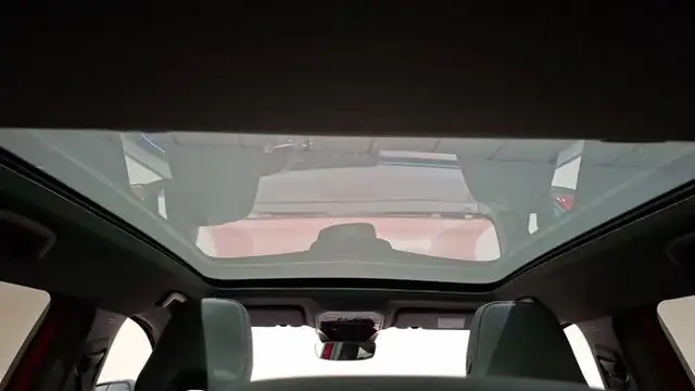 Renault Austral view 13