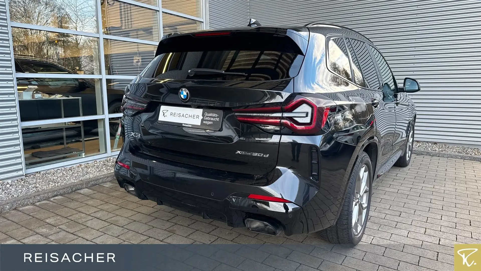 BMW X3 xDrive 30d M-Sport NAVI Rüka Laser MemSi AHK Schwarz - 2