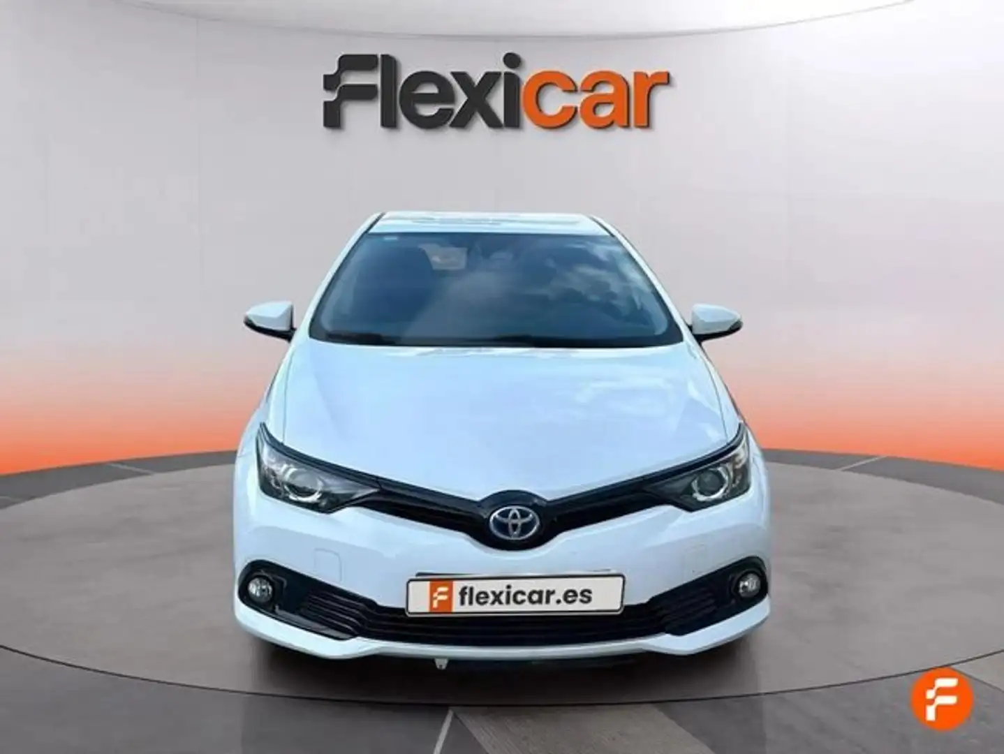 Toyota Auris hybrid 140H Feel! Blanco - 2