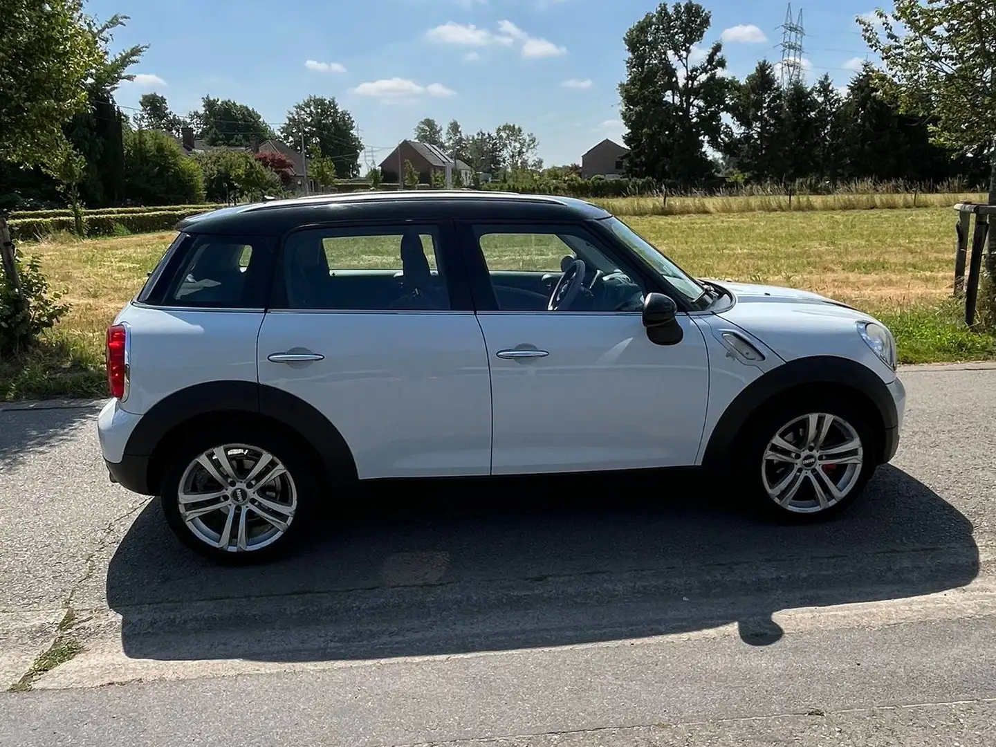 MINI Cooper D Countryman Mini Countryman 1.6 D Cooper ALL4 DPF Weiß - 2
