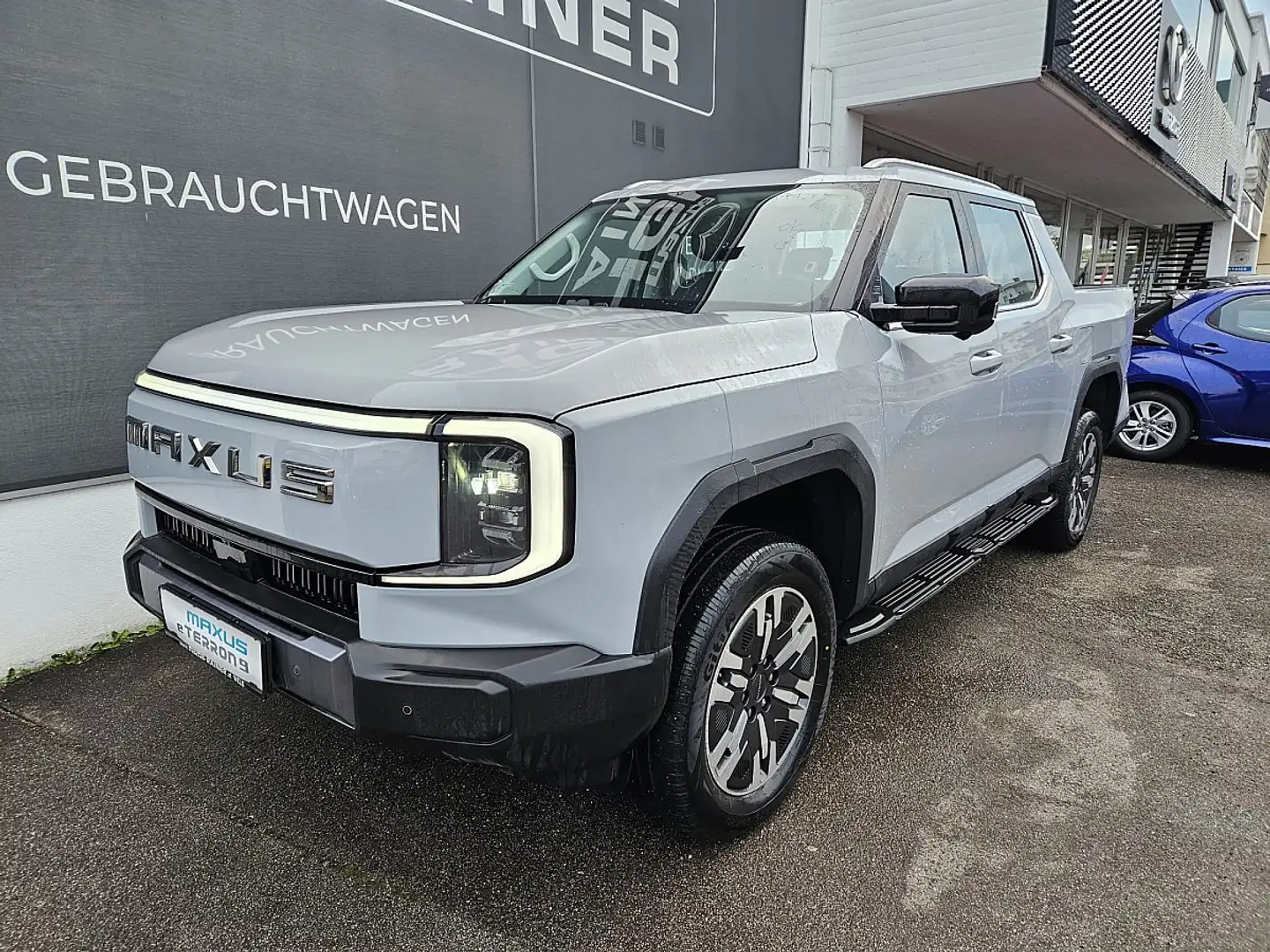 Maxus eTERRON 9 eTerron 9 3 102kWh 4WD Flagship Grau - 1
