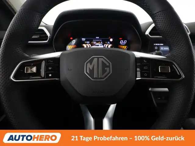MG ZS view 19