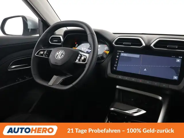 MG ZS view 13