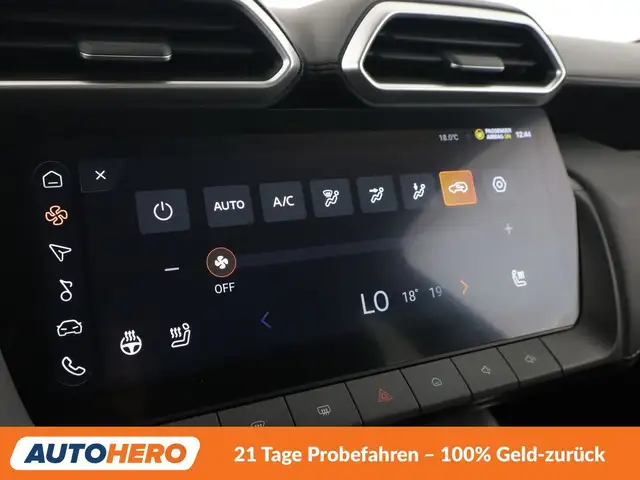MG ZS view 28
