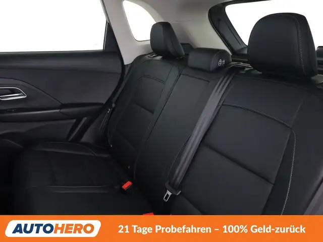 MG ZS view 14