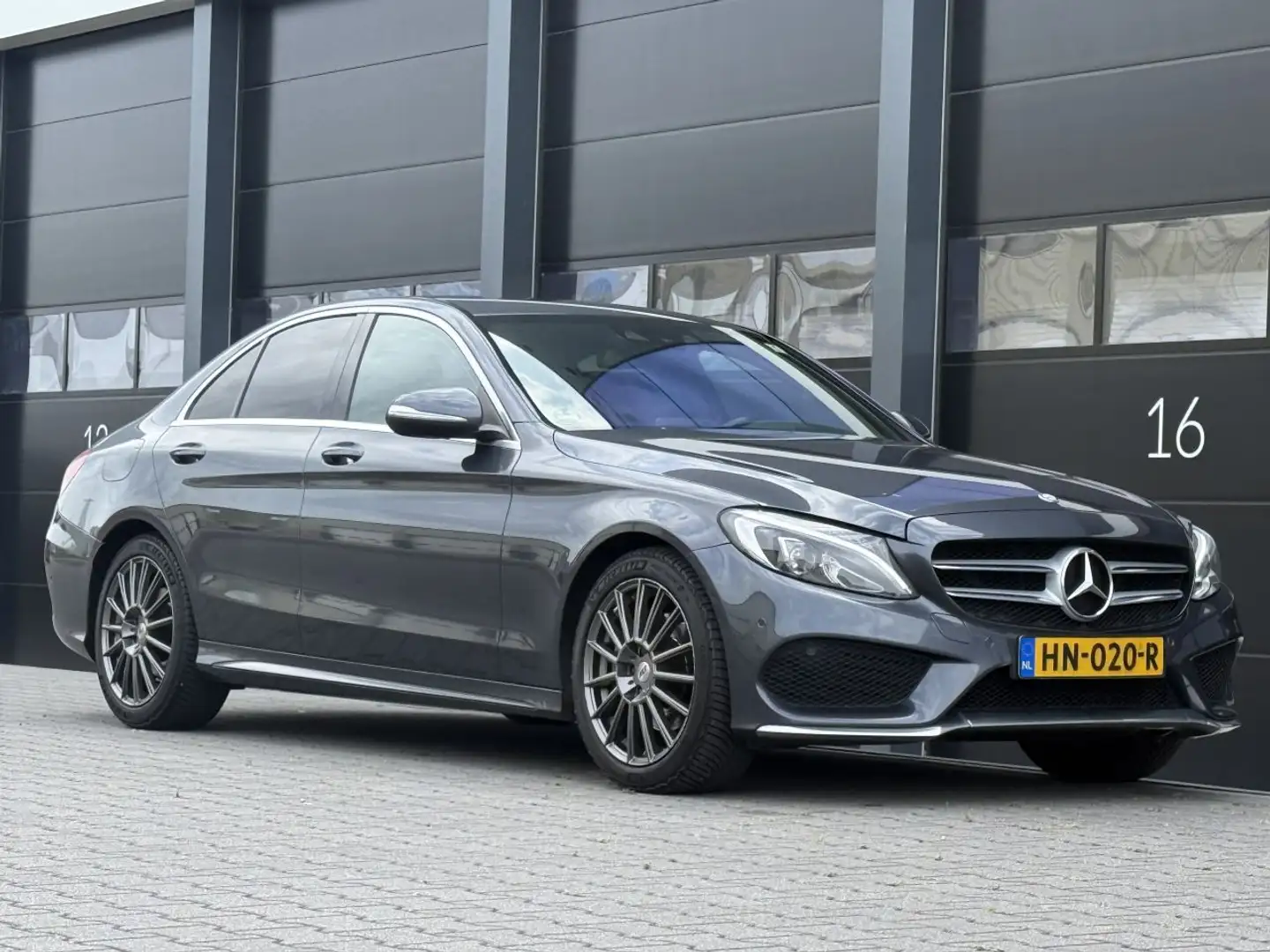 Mercedes-Benz C 220 C220 CDI AMG Hade-Up Leer EURO-6 Grau - 2