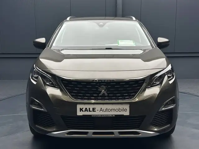 Peugeot 5008 view 8