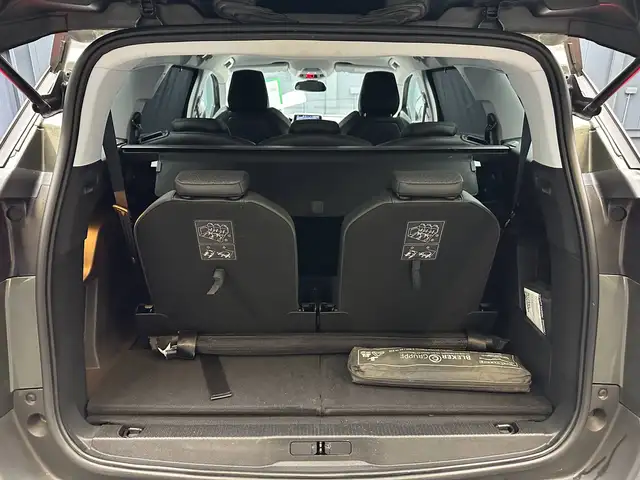 Peugeot 5008 view 30