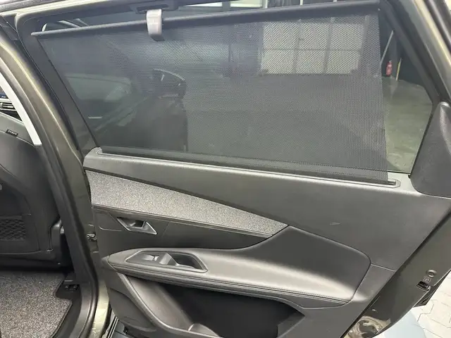 Peugeot 5008 view 27