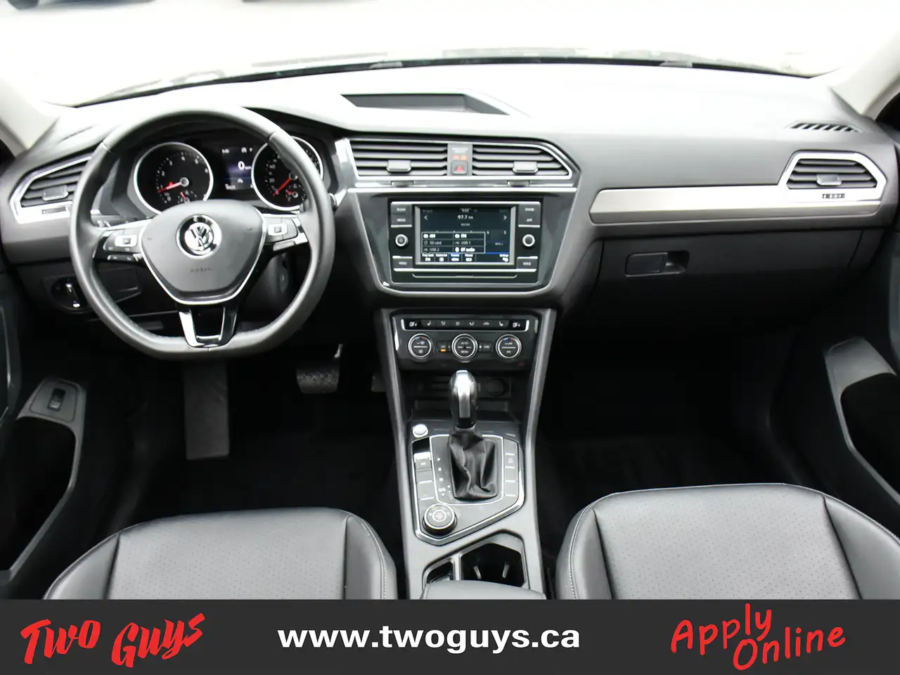 Volkswagen Tiguan снимка Volkswagen Tiguan