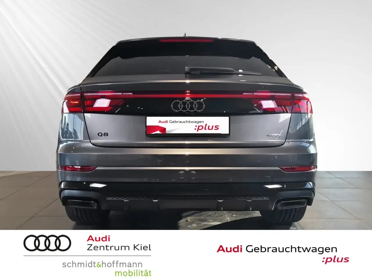 Audi Q8 TFSI e quattro S-line business tiptronic Klima 5