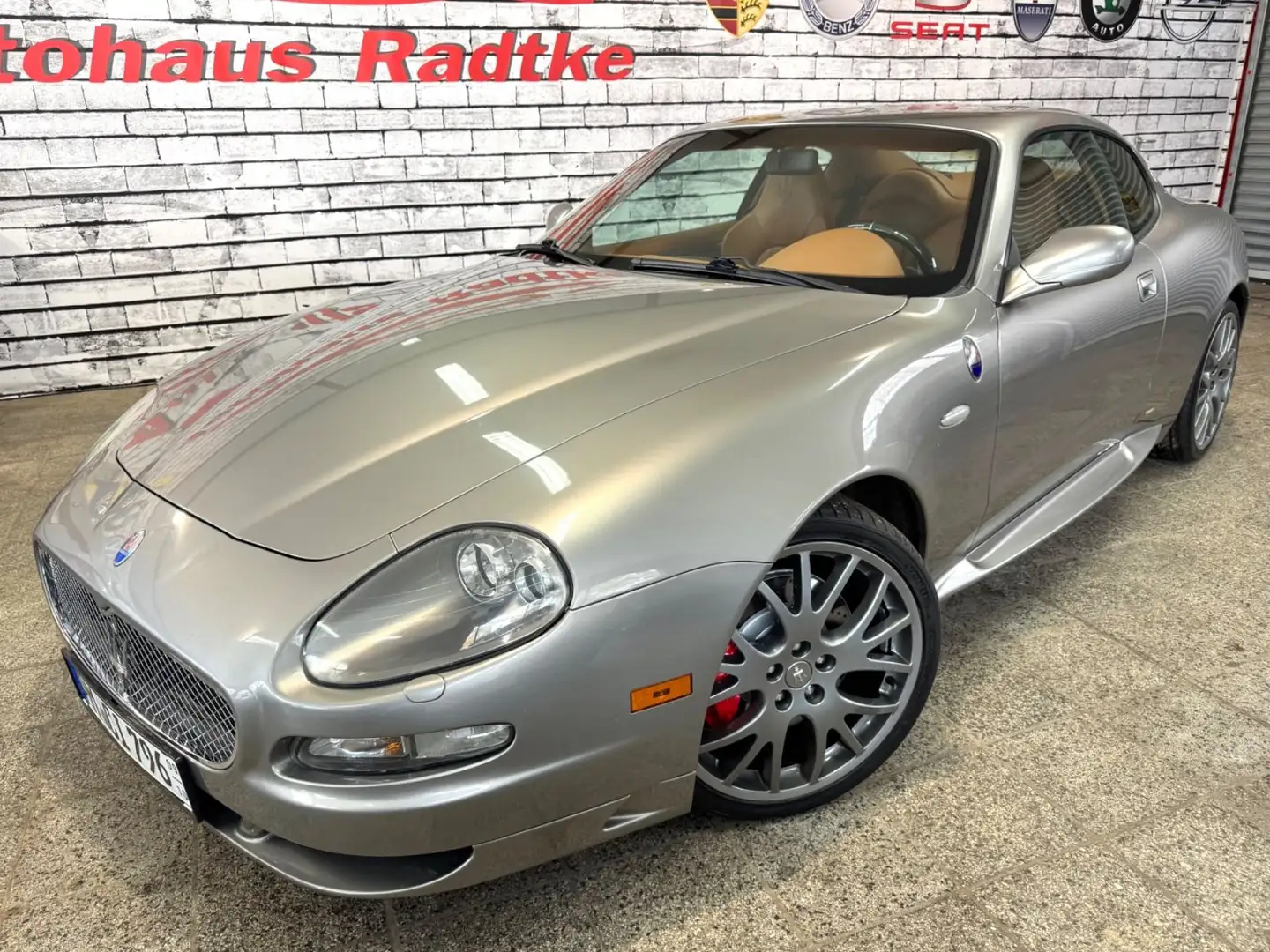 Maserati GranSport GranSport Coupé 4.2V8 *Limited Edition Package ! Grau - 1