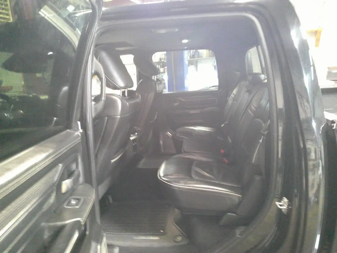 RAM 2500 снимка RAM 2500