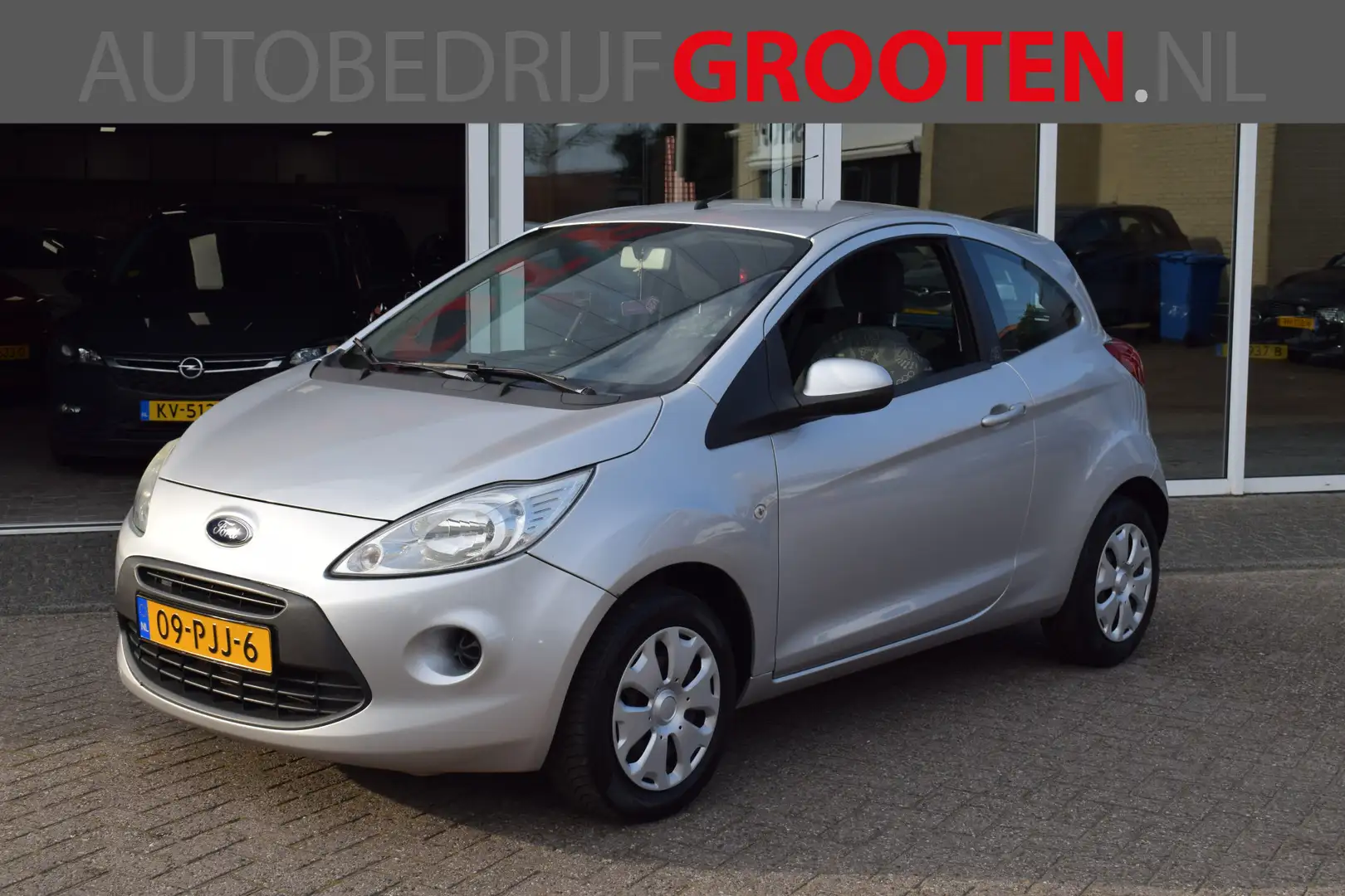Ford Ka/Ka+ 1.2 Comfort start/stop Grijs - 1