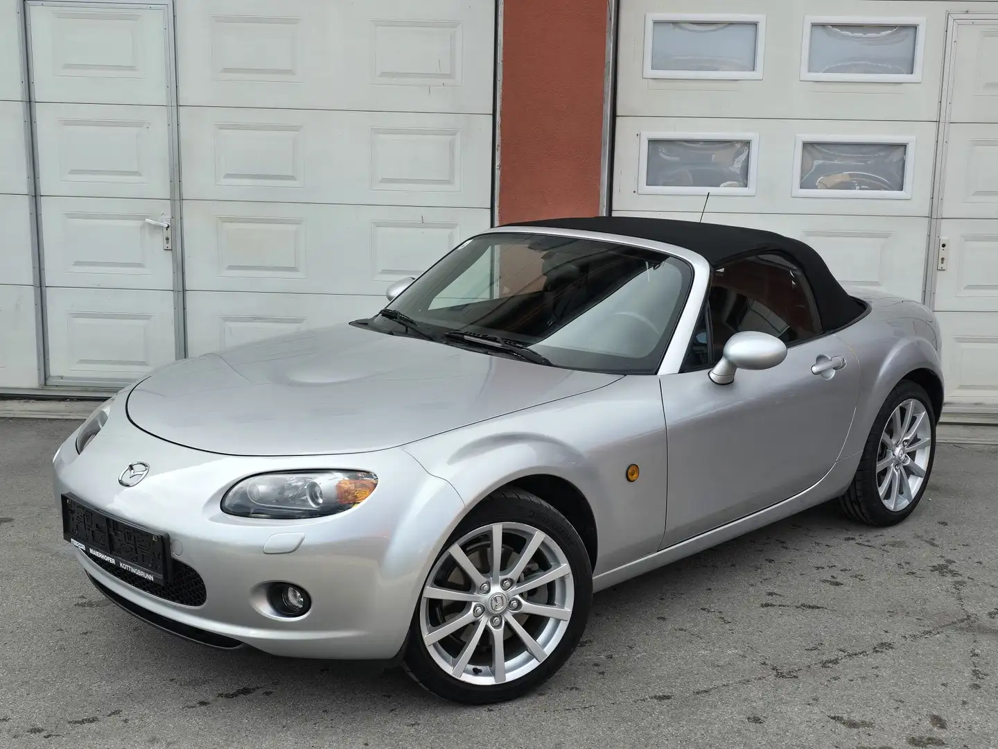 Mazda MX-5 2,0i Revolution Silber - 1