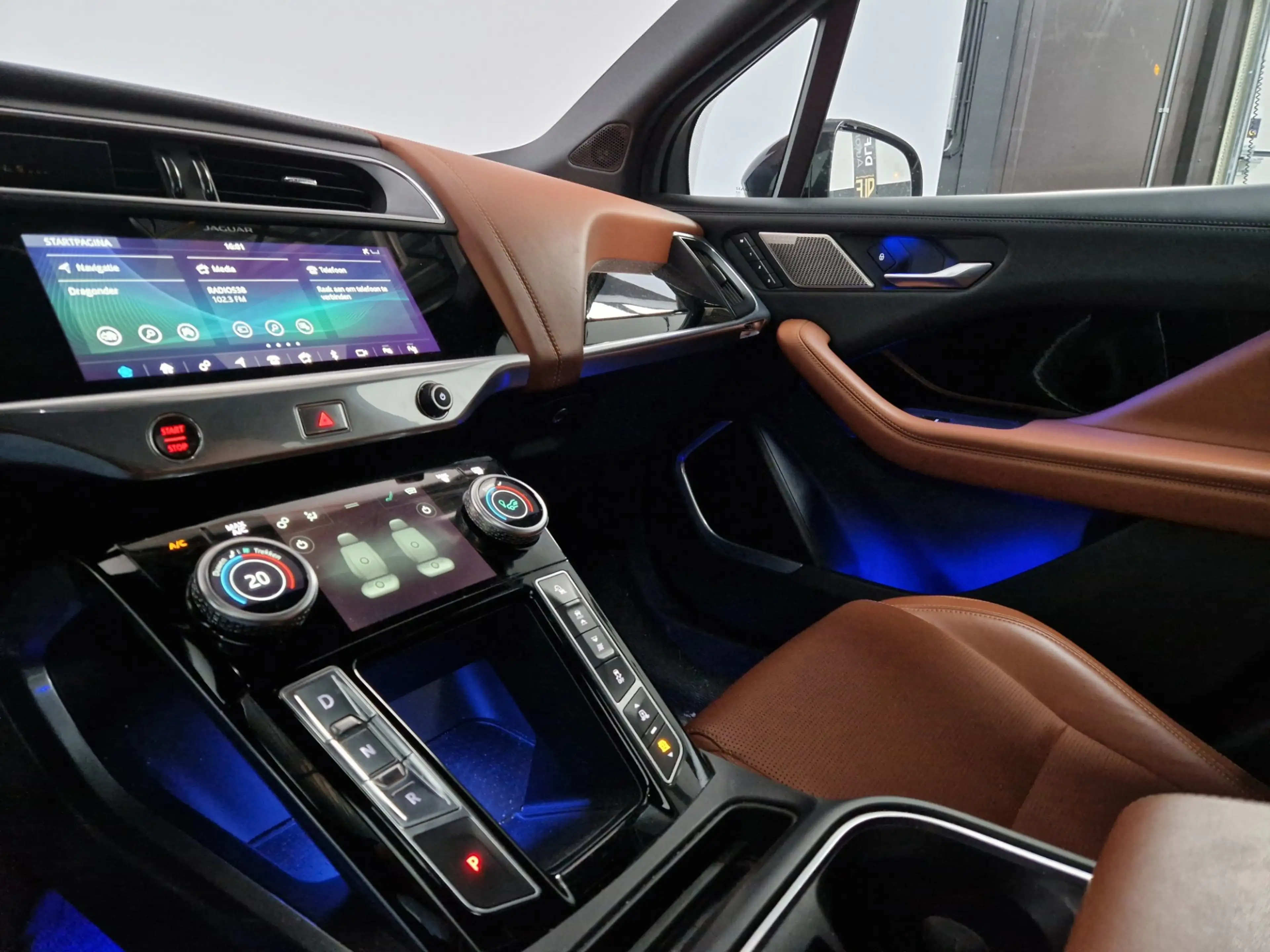 Jaguar I-Pace EV400 First Edition 90 kWh — photo 12