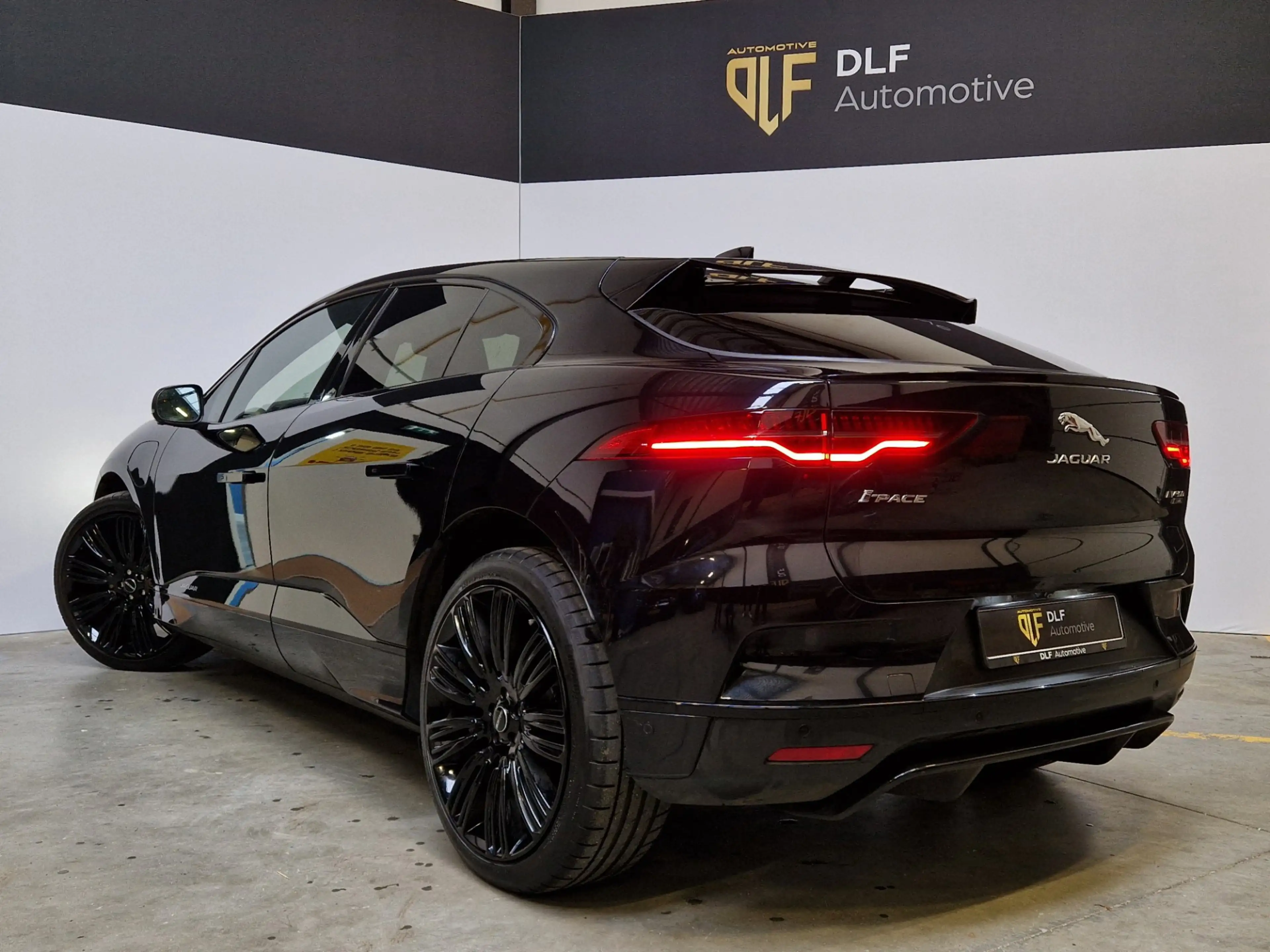 Jaguar I-Pace EV400 First Edition 90 kWh — photo 5