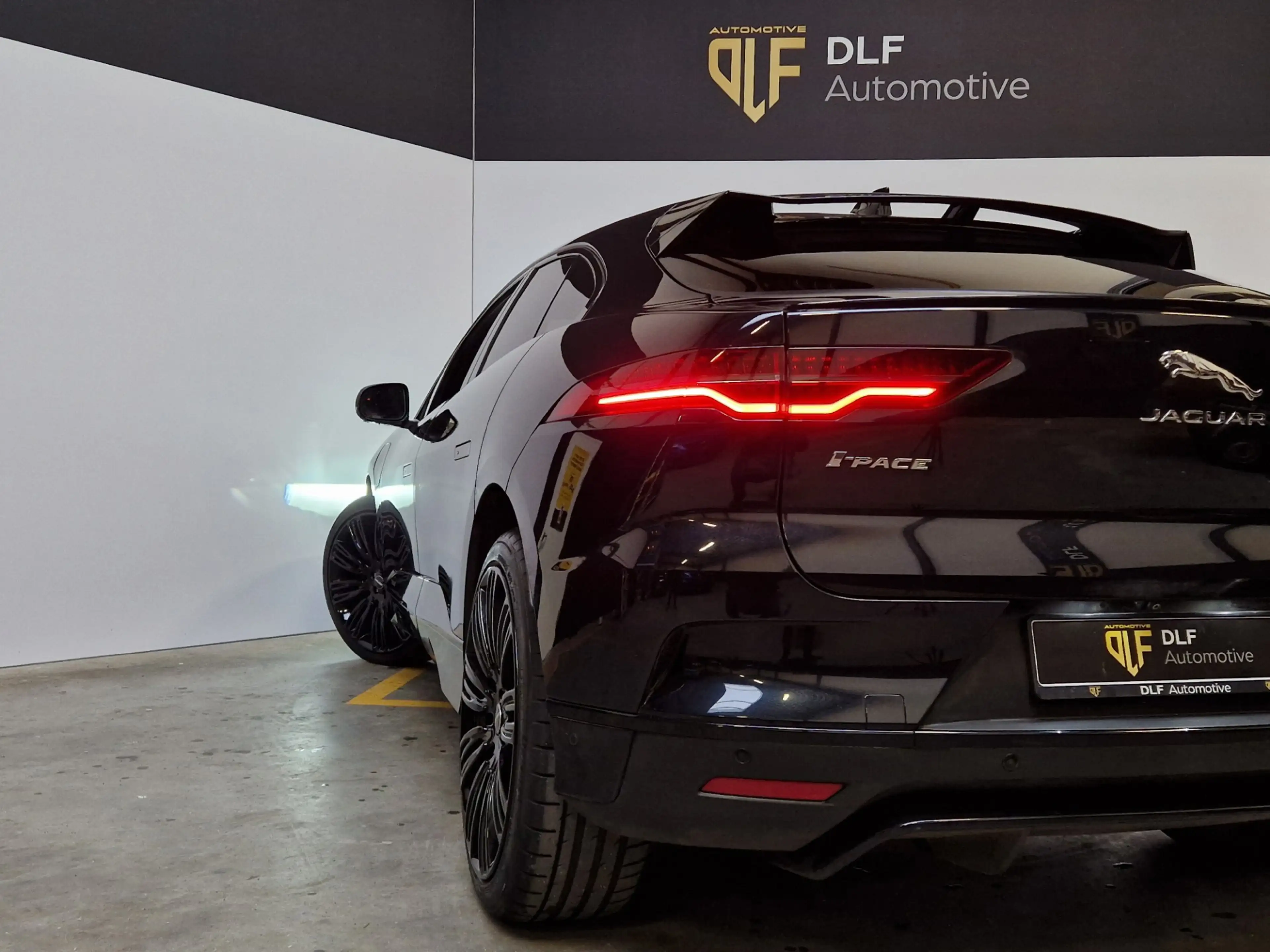 Jaguar I-Pace EV400 First Edition 90 kWh — photo 7