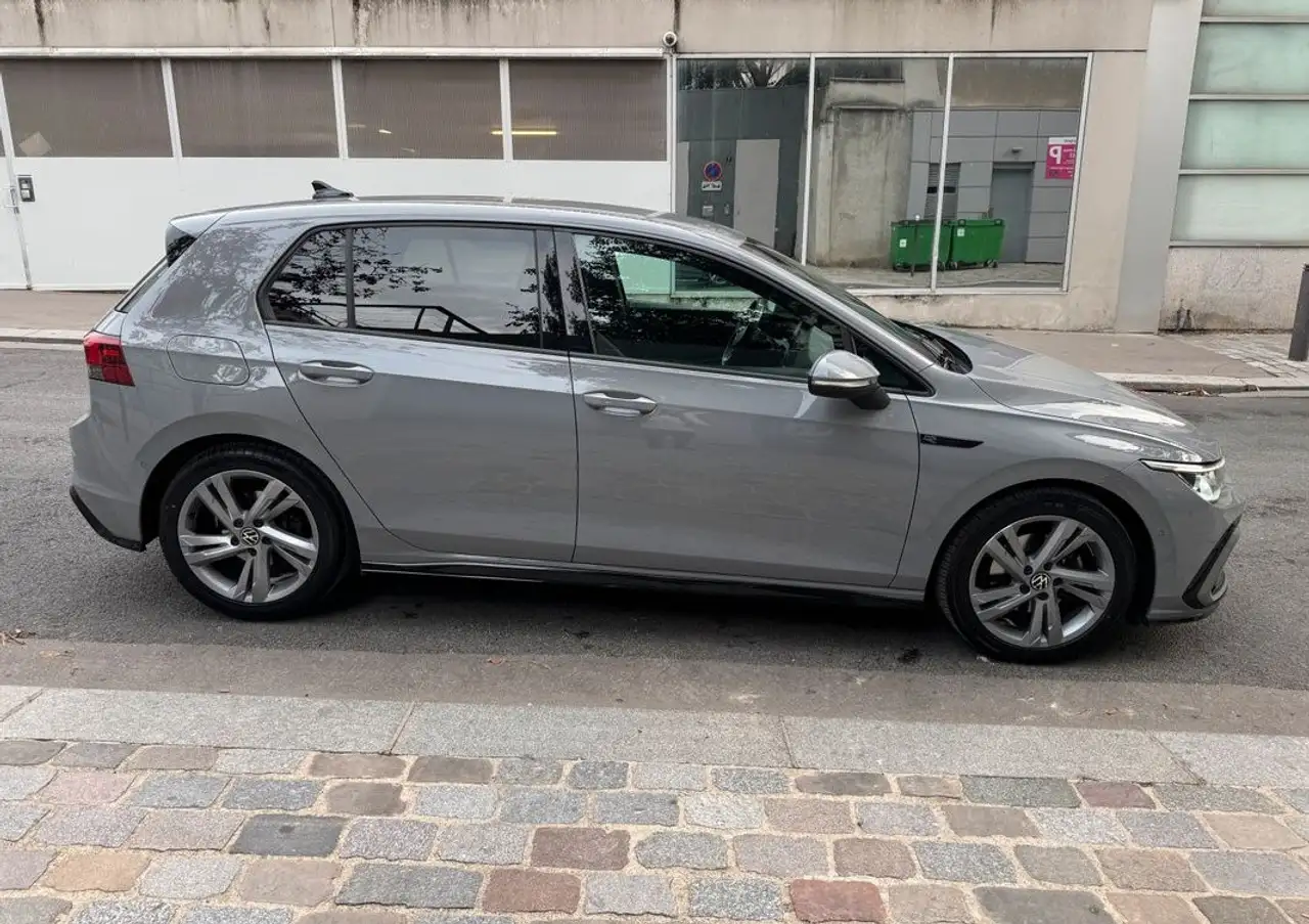 Volkswagen Golf Standard Model — photo 4